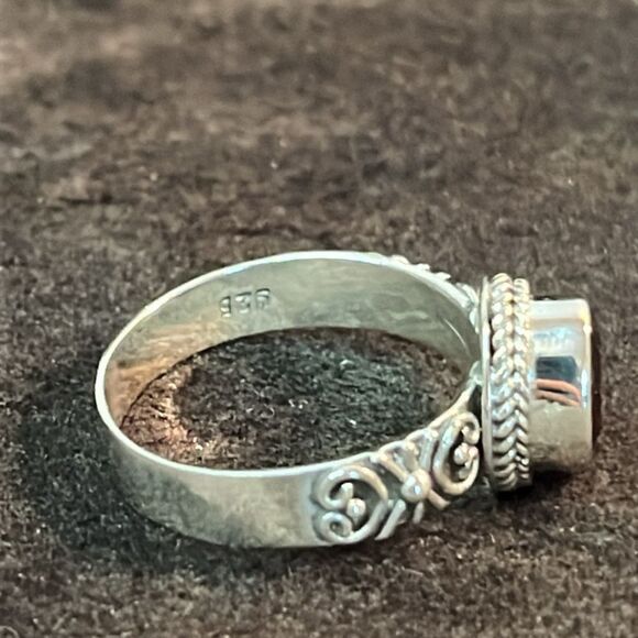 Mozambique Garnet Sterling Silver Ring 10 - Picture 10 of 12